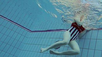 Preview 2 of Milf Sex Gf - Lada Poleshuk hot underwater babe