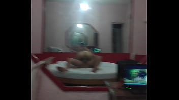 Preview 1 of Caveman Rape - Colocando com jeitinho na magrinha