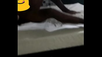 Preview 3 of Enemas Tortura Anal - Sentando com carinho no neg&atilde_o