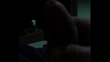 Preview 1 of Rare Video Series Mother - Coroa assistindo jogo na punheta