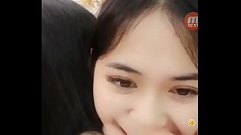 Preview 2 of Colombian Ebony - Bigo live Vietnam girl nipple slip