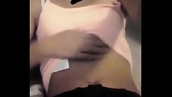 Preview 4 of Eight Class Ki Lerki Ka Xxx - Chica de 18 a&ntilde_os me tienta con videos provocativos (parte 1) https://www.facebook.com/anakaren.perez.3344
