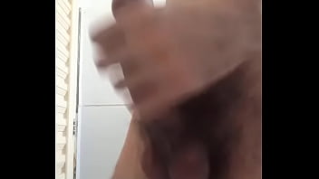 Preview 2 of Xxxfr Vido - O boy ficou assim ao ver um nude meu!