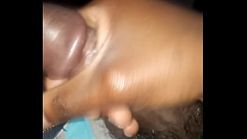 Preview 2 of Tube Azz - Batendo uma punheta