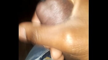 Preview 3 of Tube Azz - Batendo uma punheta