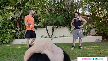 Preview 1 of 4gp Mms - Slut teen teen latina sucks 2 big cocks