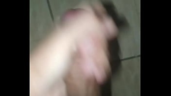 Preview 2 of Camila Davalos Nude - Masturb&aacute_ndose y disfrutando de la leche