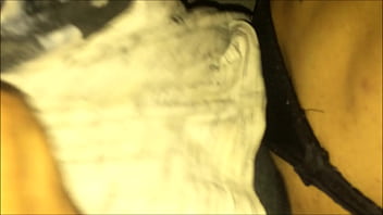 Preview 2 of Big Boobs Sister Ass - Dando no cine com a calcinha Basica Pt da Filha Marcos Fliperama a noite 30102019