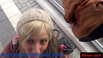Preview 2 of Nepali Bf Lage Hd - Je le suce sur le quai en atendant le train et prend son sperm en pleine gueule