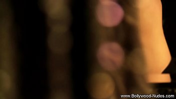 Preview 2 of Kesha Grup - Sexy Brunette Has Body For Love