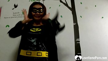 Preview 1 of Madar Tirrsa - Masked babe gives him a blowjob in POV