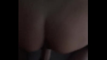 Preview 3 of Two Men 1 Gilrs - Comendo a milf