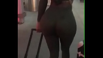 Preview 1 of Telugu Aunty Rape To Old Man - Stripper Body at Airport