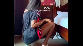 Preview 3 of Riley Jenner Pissing Hd Video - mulata dancando