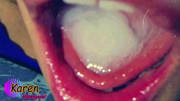 Preview 3 of Nude Poblic - Leche en mi lenguita - Slow Motion
