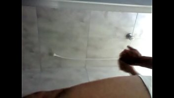 Preview 1 of Dosa Broo - Banho de cueca branca