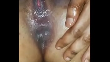 Preview 3 of Xxxxx New Video 2012 Xxxx Xxx - Bongo queenz