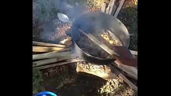 Preview 4 of Dharavi Xxx Inden Dp Hindi Video - El rond&oacute_n el plato tipico que se sirve generalmente en los restaurantes jamaicanos. EXQIUSITO