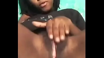 Preview 4 of Viclip Xxx - Jocilena - fingerling in her wet pussy /black thin girl