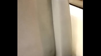 Preview 2 of Sexe Youga Gets - Public transport quick flash