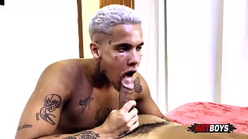 Preview 2 of Jim Ki Video Xxx - Pirocudo fodendo o tatuado safado