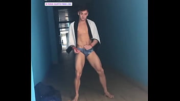 Preview 2 of Jav Alice Ozawa - Tom Daley dancing shirtless