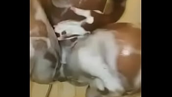 Preview 2 of Milky Mama - Dominicana bailando