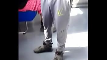 Preview 1 of Boobs Mx Tub - Bulto en Metro de Monterrey