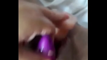 Preview 3 of Maserati Gangbang - Casada safada brincando com consolo grande e grosso louca pra sentir um pauzudo