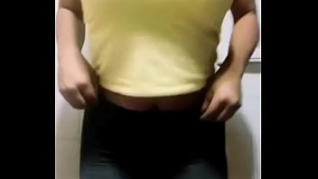 Preview 4 of Desi Old Milf - Hermosa puta argentina