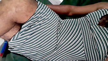 Preview 3 of First Time Sex Hindi Adeo Com - Um pouquinho