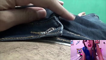 Preview 1 of Vixn Com - Reagindo a um Solo Anal com Dildo de Dri Sex