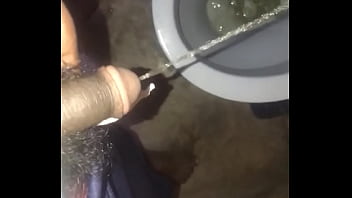 Preview 2 of Sexy Bob Show - Me peeing