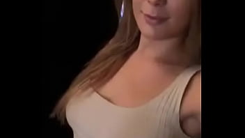 Preview 1 of Desi Babhi Xxxcom - loira cachorra mostrando a buceta