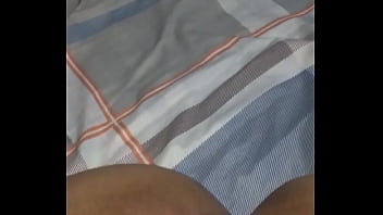 Preview 1 of Lesbian Touch In Bus - Me toc&oacute_ rico mi cuquita