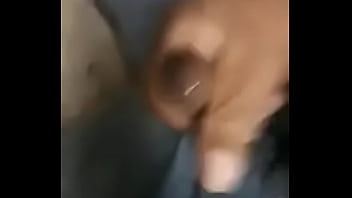 Preview 2 of Alot Of Cum Inside - Tioz&atilde_o safado na punheta