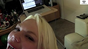 Preview 3 of Rand Sex Video - Alice Frost Big Tits Facial &amp_ Fucking at Home POV