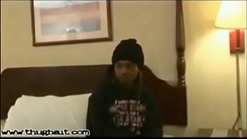 Preview 1 of Vkrextrkk - Thug hunter