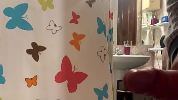 Preview 2 of Royal Family Fucking - Mi pollon dando leche calentito