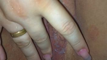 Preview 3 of Japanase Beautyfull - Casada bate siririca para marido