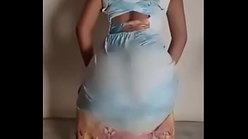 Preview 3 of Polbode Masaj - Crente rebolando de vestido