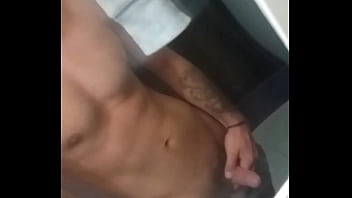 Preview 2 of Desi Girls Big Round Gaand - Louco numa pris&atilde_o &agrave_ anos