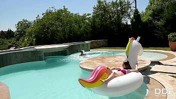 Preview 1 of Hot Prova Bangladesi Xxx - Petite Czech teenager Lady Bug fucked by the pool until she cums hard