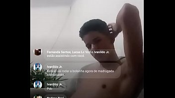 Preview 3 of Xxxbfxxxbf - KELSON DANDO O CANECO EM LIVE FB - NANUQUE MG