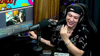 Preview 4 of Www Analdin Com - Alexa Araujo Gostou do Pau do Ruan e pedir para gravar um sexo amador com ele,  ser&aacute_ que ele vai aceitar? - Podcast P&aacute_pum no Barraco!