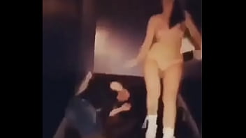 Preview 3 of Eatting Pussy By Boy - Cardi b