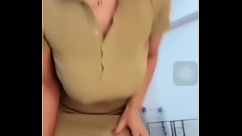 Preview 1 of Kareen Xnxx - 成都爆乳女神萍兒大尺度私拍流出 G罩杯擠奶喷乳福利爆乳私拍