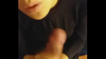 Preview 3 of Peessy Teen - Sexo oral ,  le gusta chupar