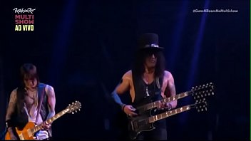 Preview 3 of Big Bubus Xxx - Guns s roses rock in rio 2017 part 2