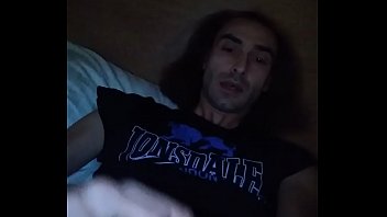 Preview 2 of Angry Mold - In Albergo grandi emozioni 3.Stare sotto le lenzuola e farsi coccolare, sentirsi in pace con i sensi. Fare yoga.Masturbarsi &egrave_ poi eiaculare.